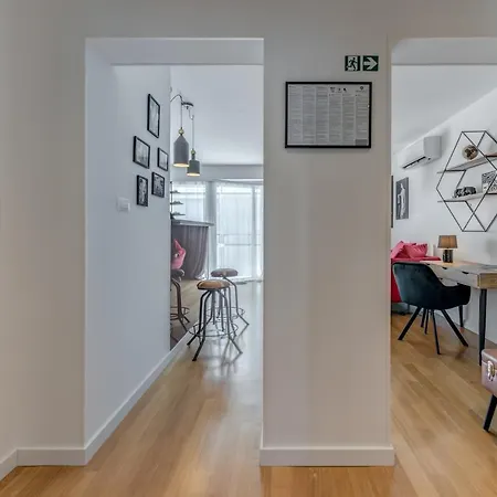 Paparazzi Апартаменты